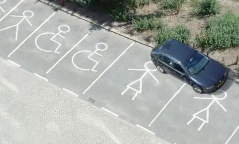 Баба паркуется: записки блогера