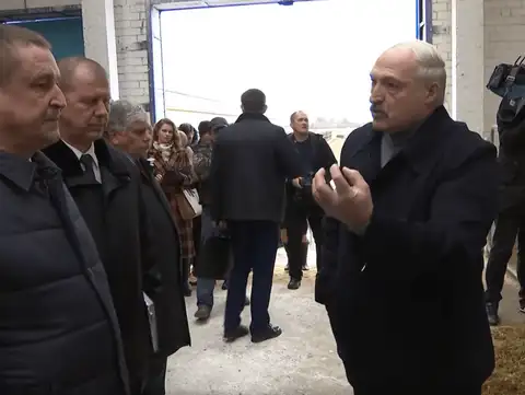 «Будет ещё хуже. Уже 10 лет Лукашенко не может довести среднюю зарплату до 500 долларов»: мнение