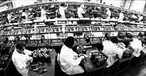 «Кофе стоил шесть копеек»: будни советского ВЭФа