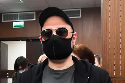 Maskavas tiesa režisoram Serebreņņikovam piespriež nosacītu cietumsodu