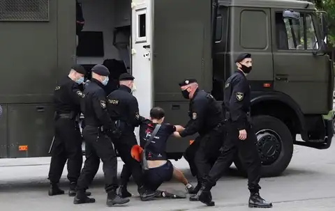 Помощь наших спецслужб против белорусской оппозиции угрожает репутации Латвии