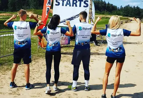 Bankas darbinieki atceltos maratonus aizstāj ar fizisko aktivitāšu izaicinājumu