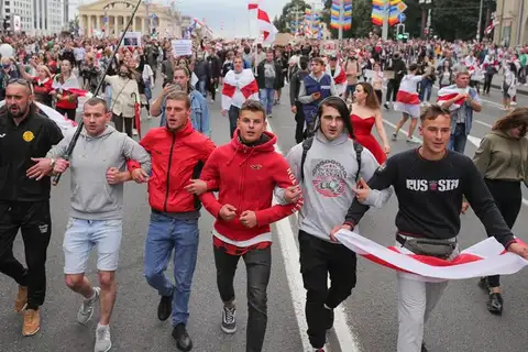 Латковскис: может белорусская революция еще и не проиграна, но ее темп явно замедлился