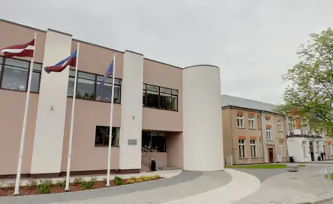 Pedagogam konstatējot Covid-19, slēgts deju centrs «Cukurfabrika» Jelgavā