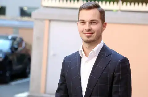 Saeima noraida ZZS prasīto Pleša demisiju