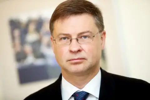 Dombrovskis: Eiropas ekonomika kopumā ir izrādījusies noturīga pret kara radītajiem satricinājumiem