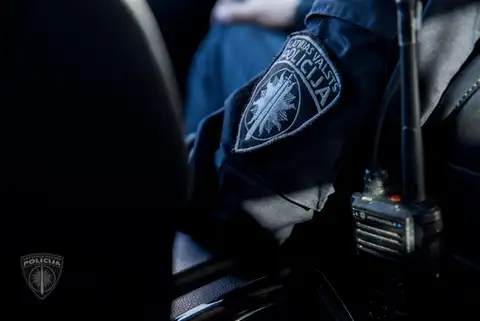 Подделывали документы и брали взятки: теперь накажут и полицейских, и связанных с этим гражданских