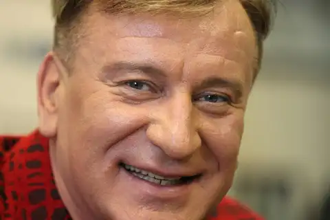 «Мне на нее все равно. Она показала свою сущность»: почему Пенкин разругался с Долиной