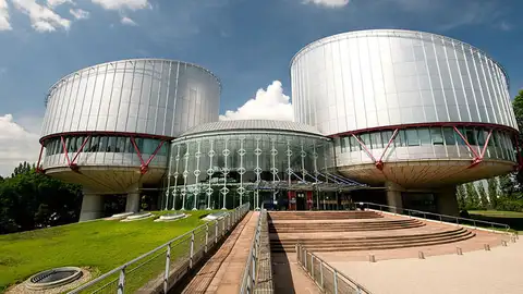ЕСПЧ отклонил иск против Латвии от человека, который судился почти 30 лет; почему?