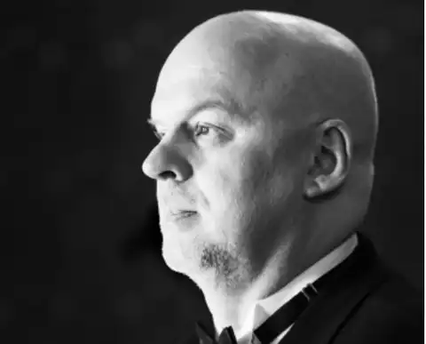 Умер солист Латвийской национальной оперы Роман Полисадов