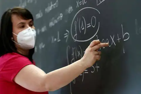 Izglītības nozarē vakcinācijas pret Covid-19 aptvere sasniegusi 90%