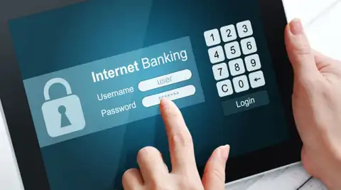 Krāpnieki izplata viltus loterijas un SMS bankas «Citadele» vārdā