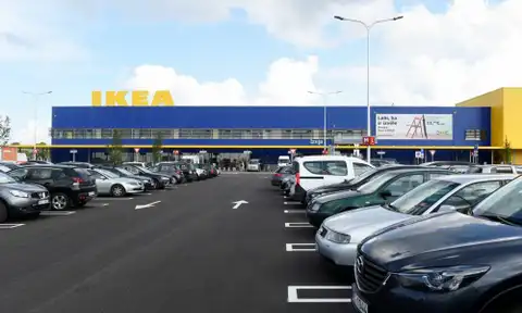 IKEA поднимает цены на товары