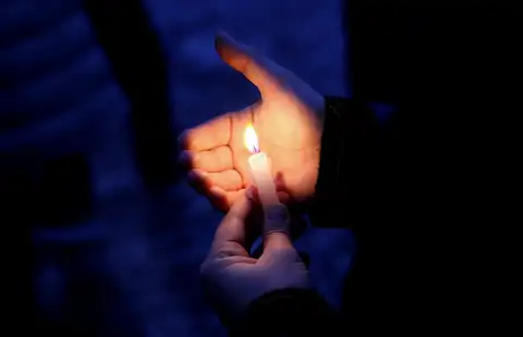 19-летний футболист скончался после падения с балкона собственного дома