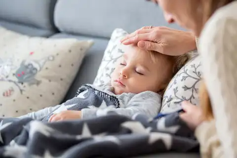 Vīrusu laiks ir klāt! Bērnu slimnīcā akūti saslimušus bērnus pēc pieraksta pediatrs sāk pieņemt arī novietnē “Torņakalns”