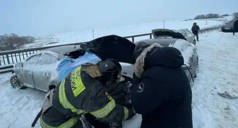 В России произошла авария с участием 40 автомобилей (ВИДЕО)