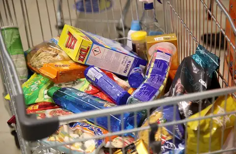 Gada inflācija aprīlī Latvijā sasniegusi 13%