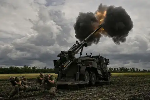 Война в Украине. Киев заявляет об уничтожении российской военной базы в Новой Каховке