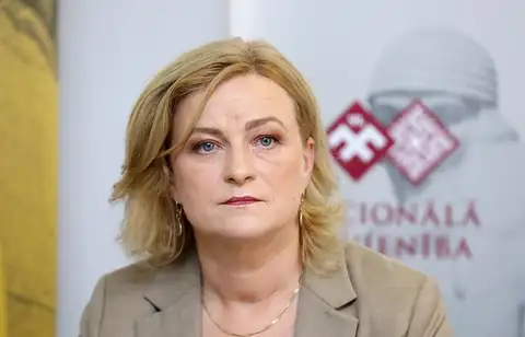 «Безопасность наших детей на первом месте!»: депутат Сейма о необходимости проверять вещи школьников