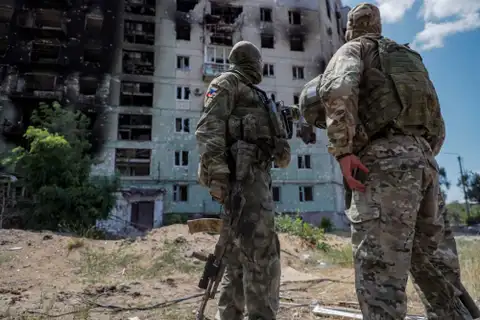 Британская разведка: Россия все чаще использует нерегулярные силы в наступательных операциях