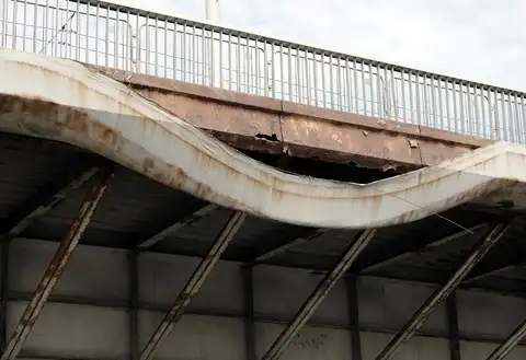 Vanšu tilta defekta novēršanas laikā tiks ierobežota satiksme