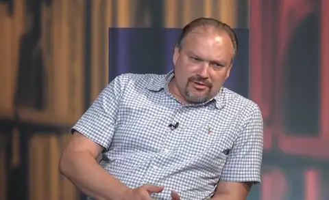 Biedrību «Bez partijām» vadīs advokāts Zvejsalnieks