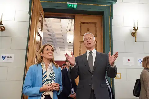 Kariņš: Eiropadomes sanāksmēs neviens cits no valsts nevar aizvietot Ministru prezidentu