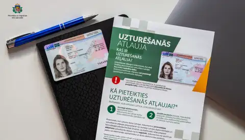 Для трудоустройства: комиссия Сейма не против присваивать иностранцам персональный код
