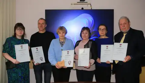 Tiesības izmantot zīmolu «Laba valoda» ieguvuši preses izdevumi «Kurzemnieks» un «Būvinženieris»