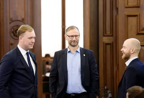 «Progresīvie» satiksmes ministra amatam virza AM parlamentāro sekretāru Švinku