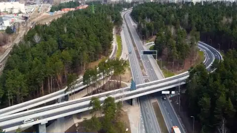 Līdz ar Sarkandaugavas pārvada atvēršanu sola būtiskus uzlabojumus satiksmē