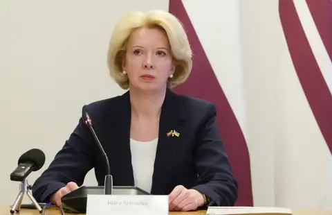 Инара Мурниеце: правительство по комичности своих действий превзошло само себя; что тут смешного?