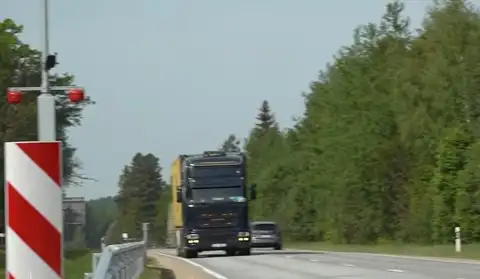 Vidējā ātruma kontroles iekārtas uzstādītas visos 16 posmos, bet tās vēl nedarbojas