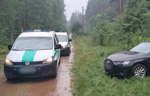 Тайник в старом диване: полиция задержала наркокурьера в лесу Дрейлини