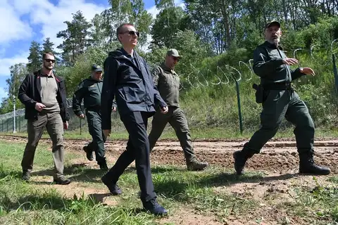 Valsts prezidents: Latvijas austrumu robežas izbūve un aprīkošana ir absolūtā prioritāte