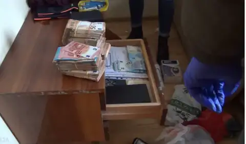 В Огре накрыли большую контрабанду сигарет: зарабатывал торговец не слабо