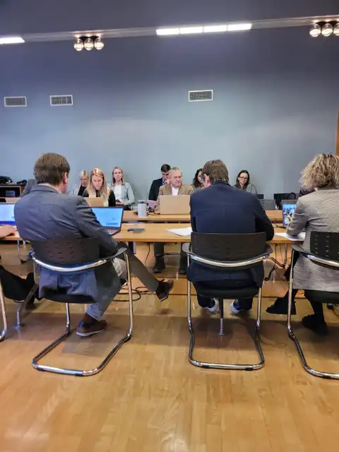 Rīgas daudzstāvu dzīvojamo namu lifti katastrofālā stāvoklī
