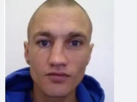Разыскивается сбежавший из психбольницы мужчина: он в халате