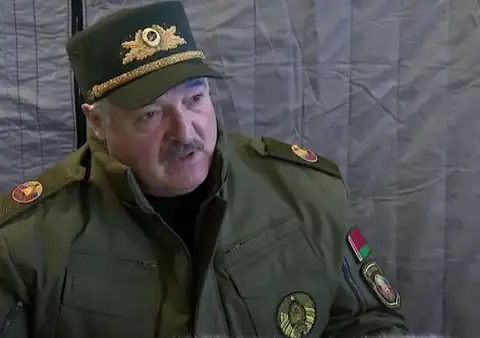 СМИ: «Лукашенко обсуждает с армейским руководством противостояние странам Балтии и захват Сувалкского коридора»