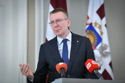 Prezidents iesniedzis grozījumus valsts uzņēmumu valžu atalgojuma iesaldēšanai