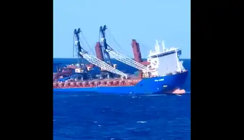 Российский сухогруз потерпел крушение в Средиземном море. ВИДЕО