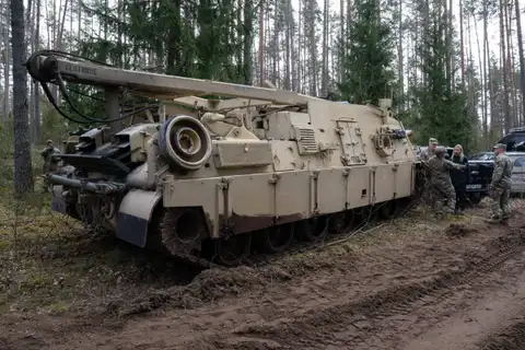 Четвертого погибшего в Литве американского солдата нашли эстонские поисковые собаки