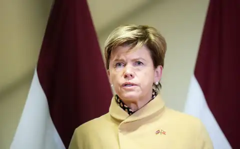 Braže sola turpināt īstenot Latvijas intereses, bet iedzīvotājus mudina rūpēties par savu noturību