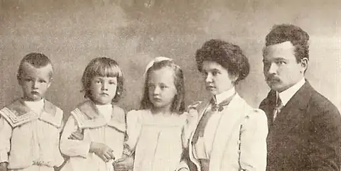 «Отдай своё колечко Латвии»: женщина-чайка фактически спасла Латвию в 1919-м