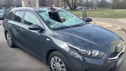 А отстрел разрешен? В Иманте и Золитуде какие-то хулиганы скачут по машинам