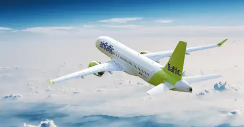 Самолет airBaltic после взлета вернулся в рижский аэропорт из-за неполадок
