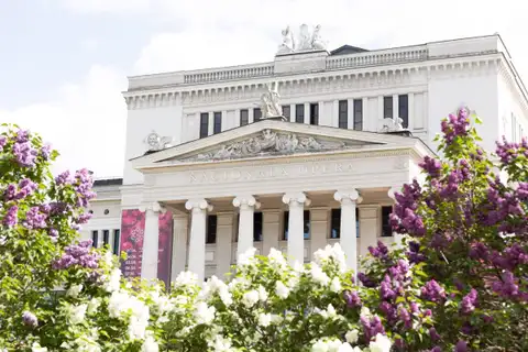 Pagaidām nav zināms, cik lielus zaudējumus varētu radīt operas slēgšana remontdarbu dēļ