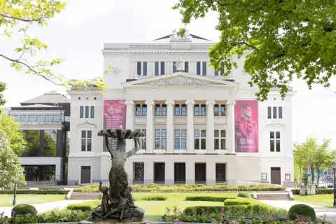 Latvijas Nacionālā opera sezonu noslēgs ar spožu Galā koncertu