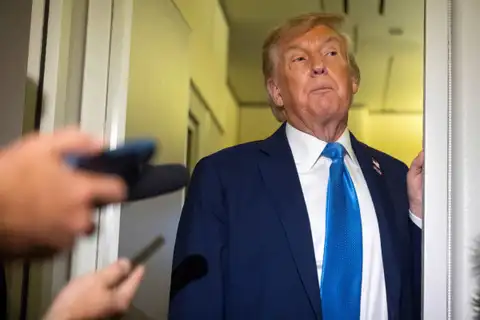 Трамп подписал указ об ускорении исследований препаратов для лечения психических заболеваний