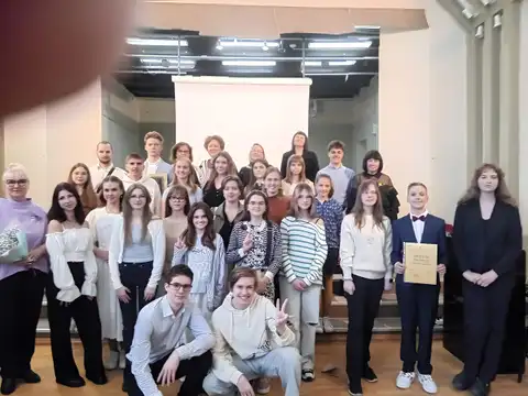 Праздник русской культуры в Риге: дети представили на конкурс сотни работ